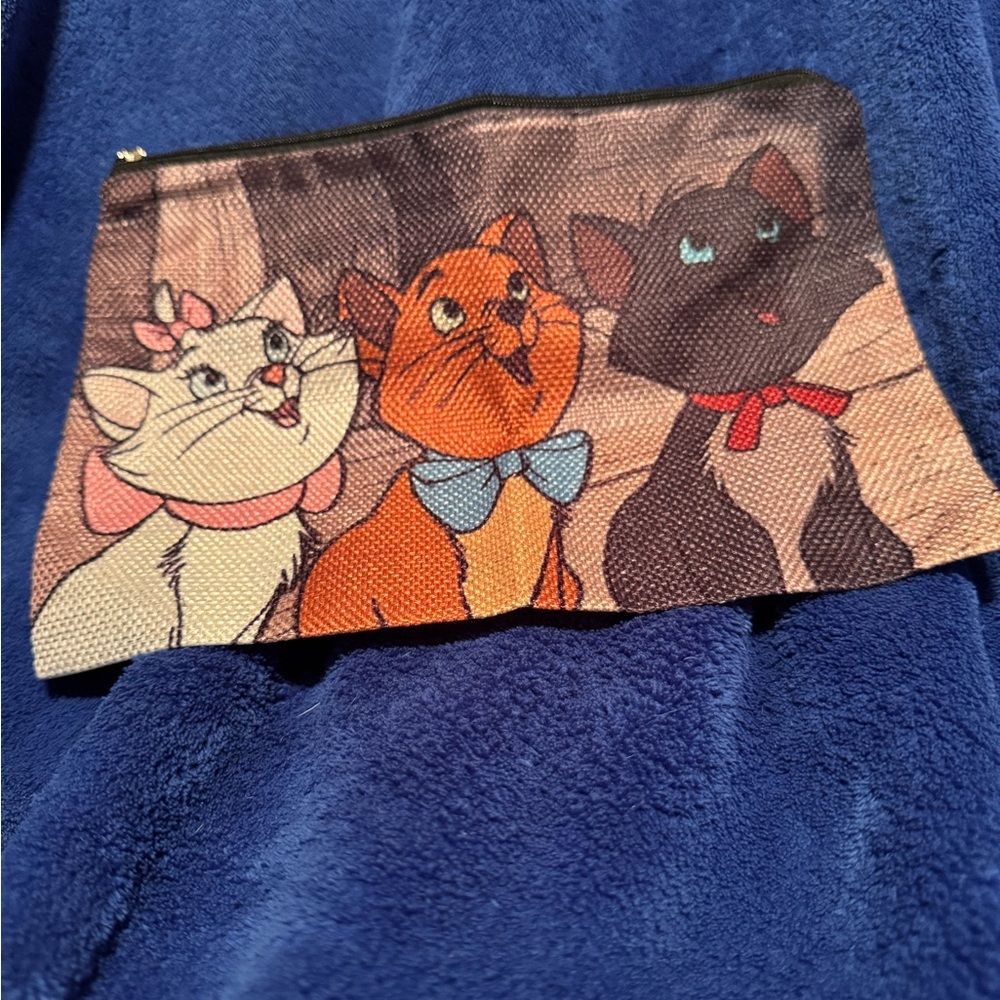 NWOT Aristocats Zipper Pouch